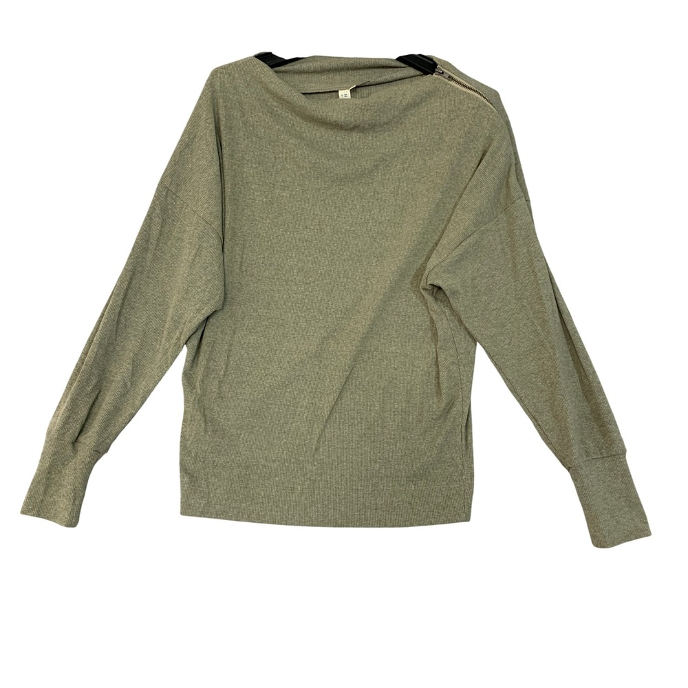 Hayden  Women's S Boat neck Ribbed Knit Zipper Shoulder Top Sage Green Sweater